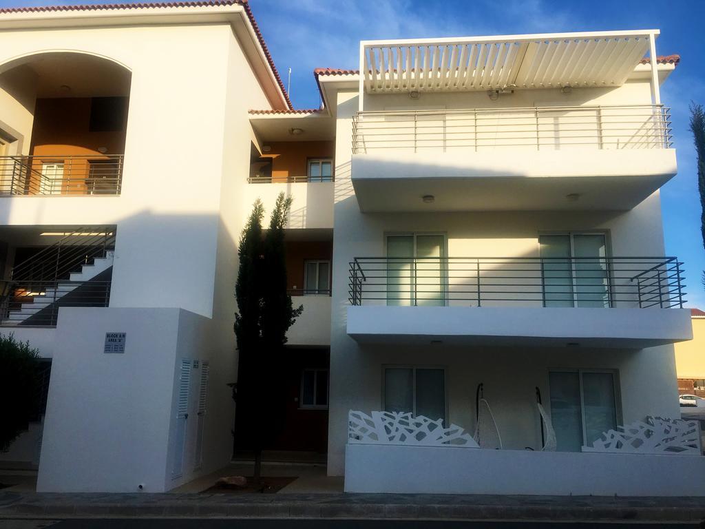 Mythical Sands Resort - Good Vibes Apartment Paralimni Exterior foto